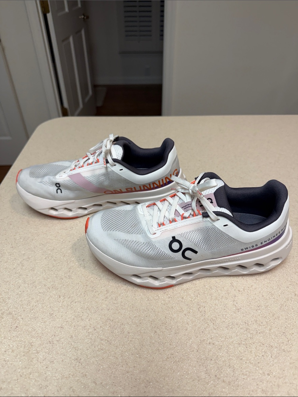 On Running Womens Cloudsurfer Next size 7